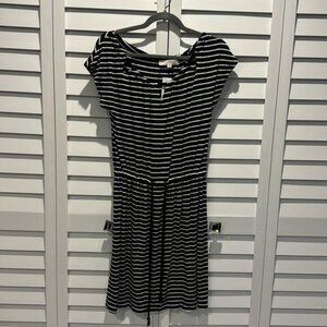 LOFT NWT stripes Midi Dress with Drawstring in a soft Rayon/Spandex blend.